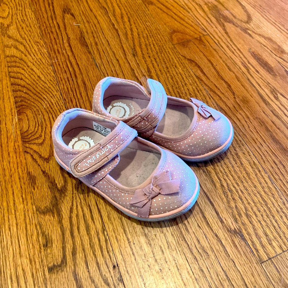 Livie & Luca Mary Jane Tennis size 7